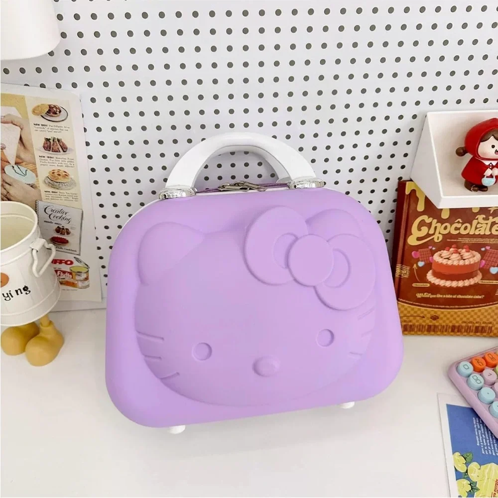 Hello Kitty lilacs Embossed Bag color purple